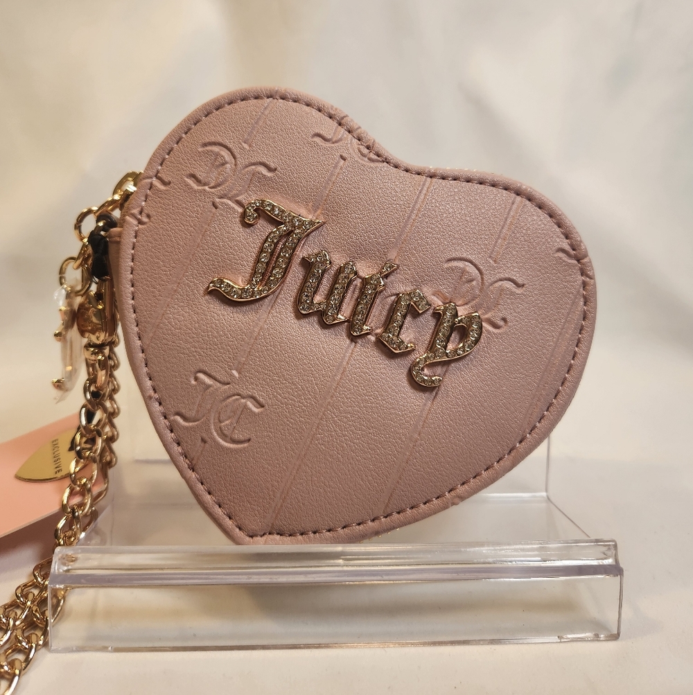Juicy Couture Heart Zip Around Wristlet